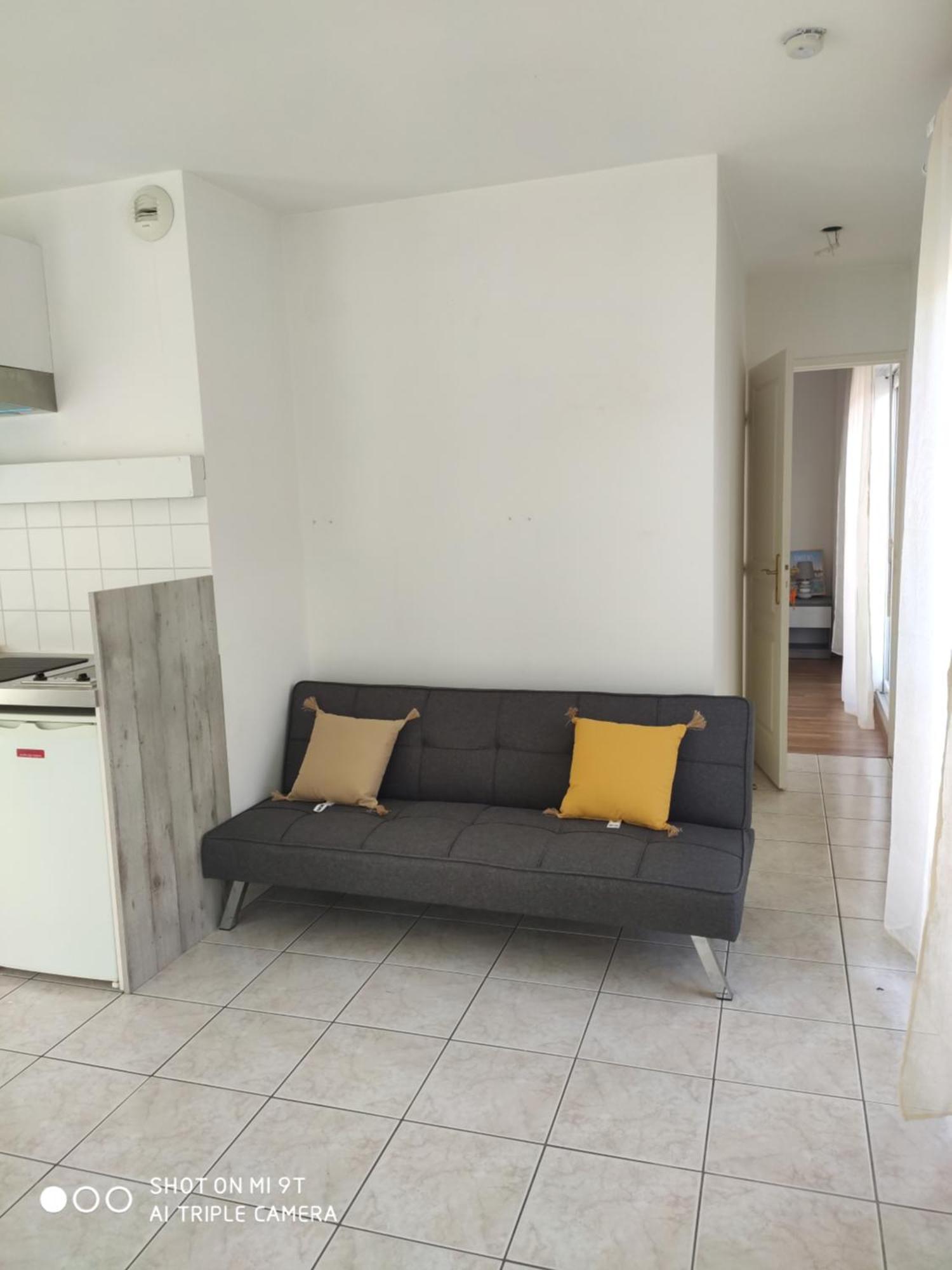 Sublime T2 Lumineux Avec Balcon - Rue Gratuite Appartement *