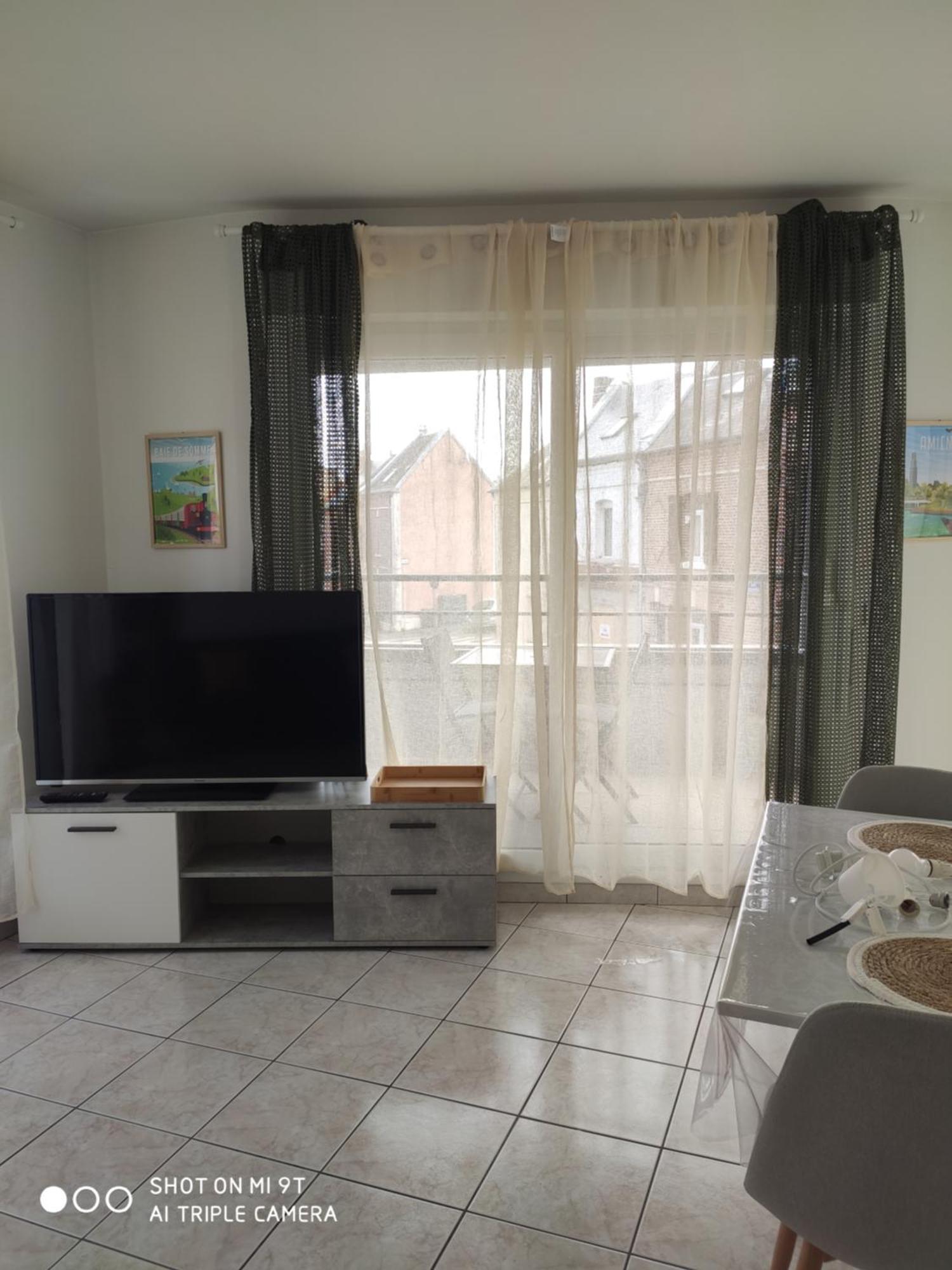 Sublime T2 Lumineux Avec Balcon - Rue Gratuite Appartement Amiens