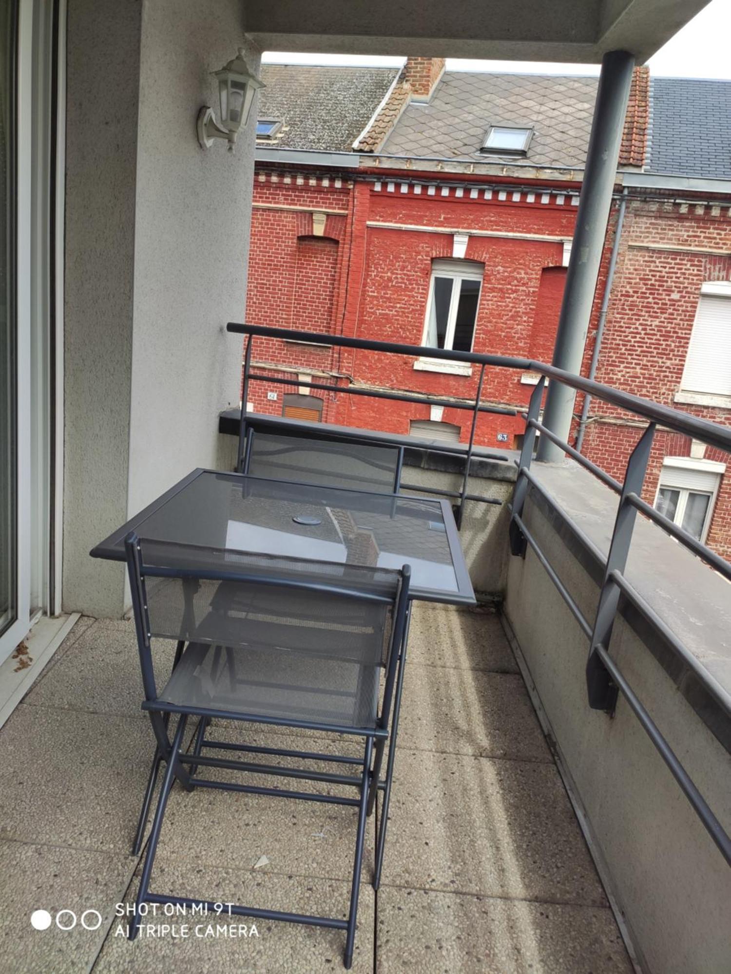 Appartement Sublime T2 Lumineux Avec Balcon - Rue Gratuite *